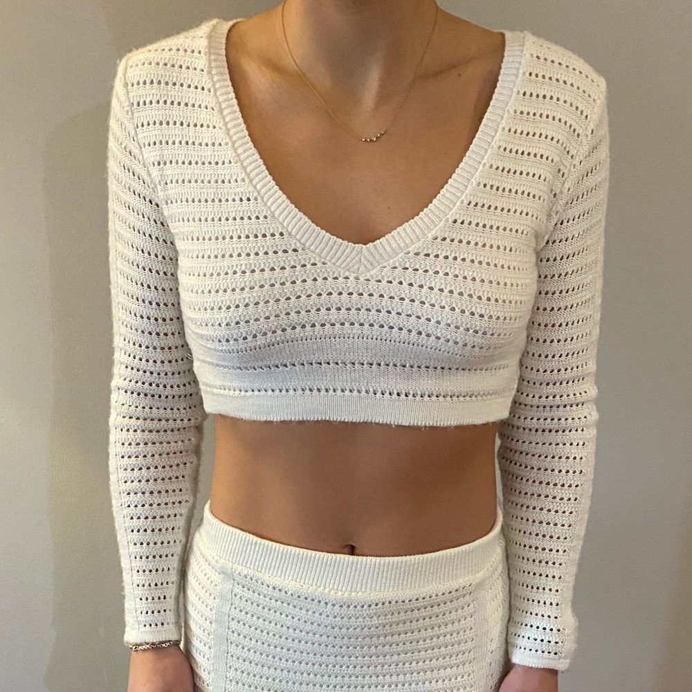 Cream Long sleeve Crop Top